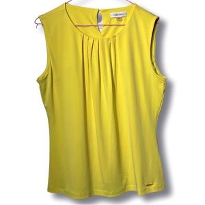 Calvin Klein Yellow Pleated Neckline Sleeveless Blouse Size Large.